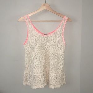Lace tank top!